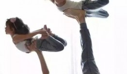 广州瑜伽母子 吃瓜,甜蜜“吃瓜”瞬间引网友热议