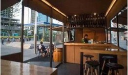 广州酒吧吃瓜,热闹非凡的吃瓜现场，揭秘都市夜生活