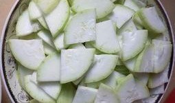 比瓠瓜粗能炒着吃的瓜,比瓠瓜粗的炒瓜新尝试