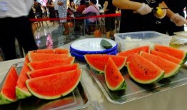 吃瓜节 商场,商场里的夏日美食盛宴