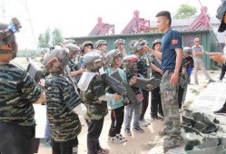 部队吃瓜派,揭秘军营中的轻松时光