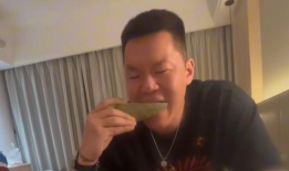 吃瓜吐的视频,短视频中的趣味与真相