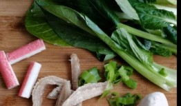 做完核酸回家吃瓜,悠闲回家吃瓜，享受夏日时光